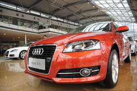 新款两厢奥迪A3到店，犀利外观+1.5T，落地18万看啥思域图片