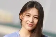 《家有儿女》中的小雪宁丹琳，如今成万人迷图片