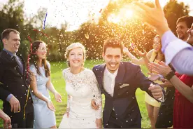 俄罗斯媳妇儿，不是娶不起，而是“买不起”！俄婚恋文化的商品化图片