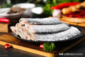 带鱼的白鳞要去掉吗？有什么家常做法好吃？海边人来教你，很实用图片