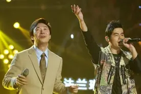 费玉清自爆曾经觉得与周杰伦合作《千里之外》很“无聊”图片