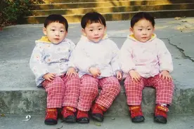 考分均超610分的三胞胎姐妹，被哪所大学录取了？已经问出来了图片