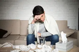 男人想念你，却不联系你，多数是这样的心理图片