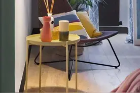 58㎡顶层阁楼装成超美网红房！15㎡露台当花房，太治愈啦图片