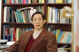 复旦教授陈平：靠中国女孩吸引世界精英！网友：当代和亲，真耻辱图片