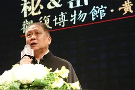 古玩界潜规则面前：马未都、李鉴宸、耿宝昌不及丘小君邱季端许明图片