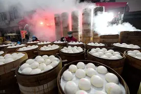 为什么馒头店的馒头又白又大？究竟加了什么东西，今天我来告诉你图片