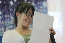 余秀华《穿过大半个中国去睡你》一诗中的性压抑困境图片
