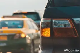 京牌租售背后的产业链异常丰富，一场摇号改革并不能斩草除根图片