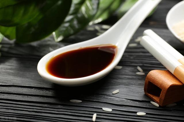 醋分四大类，做菜该用哪一种醋，记住4句口诀，就不会错，菜还香