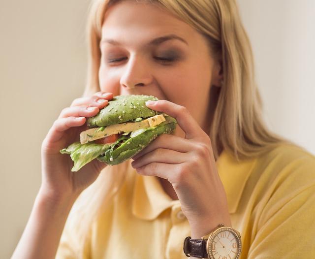ʳᵼӪ㣬ѧ䣬ȼֽ