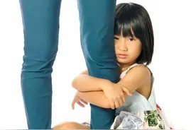 明明会走却总要抱？孩子这个“懒病”，家长该如何治理才好？图片