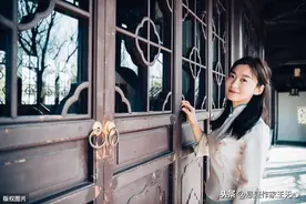 故事：我是特工，住的地方，是不可以随意带人回去的。图片