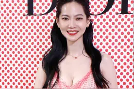 曾之乔被传怀孕后大胆秀身材 上围傲人状态超好图片