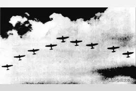 “八一四”空战，中国空军首次击落日本敌机图片