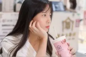 为啥很少看见男孩子喝奶茶？哈哈哈哈哈哈网友评论太有道理了图片