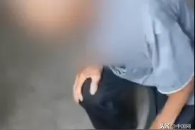 “襄汾饭店过寿老人下跪道歉”上热搜，网友怒了图片