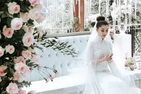 一年大婚3次，赌王女儿都捧场，这位大马最美名媛什么来头？图片