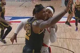 美媒晒安东尼霍华德冲突：别惹甜瓜！魔兽笑哭，杜德利：别惹魔兽图片