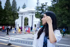 成都七中2019年被清华北大录取72人，重庆的中学呢图片