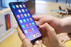 手机拨号键盘还有3个隐藏机关，一键按下，通话自动录音图片