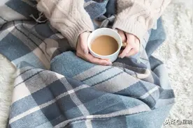 处女座和射手座最容易一见倾心，想要在一起却需要付出很大努力图片