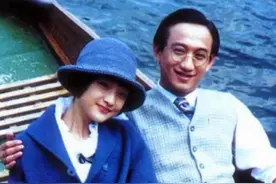黄磊为徐志摩扫墓，曾为扮演徐志摩致心脏病发，险出生命危险图片