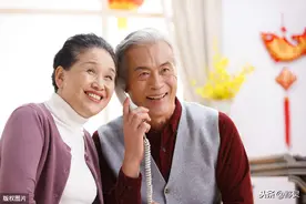 明日复明日，明日何其多；  我生待明日，万事成蹉跎图片