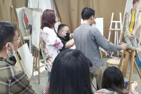 为什么要示范呢？色彩人像纸上丙烯绘画步骤图片