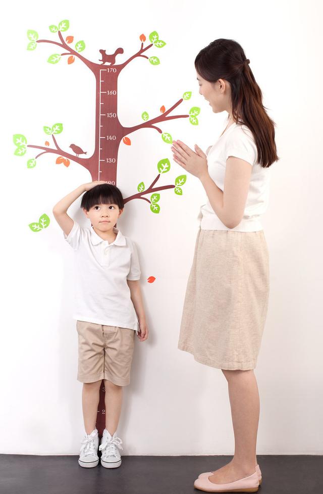 补钙要从娃娃抓起！想要你家孩子“高人一等”，这里有方法