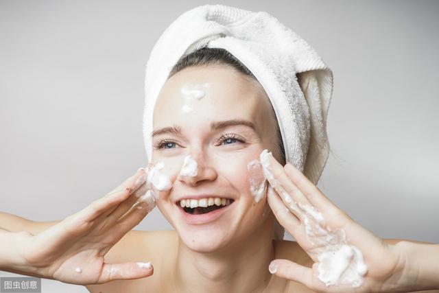 双手奉上34款最好用的洗面奶，所有肤质都有适合的哦