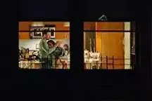 假设，你的邻居正在偷窥你图片