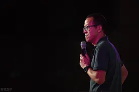 工商变更！俞敏洪退出天津新东方培训学校有限公司法定代表人，由耿耿接任图片