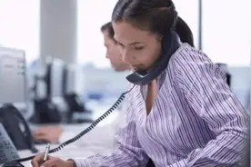 电信9元330分钟通话，移动8元30分钟通话，运营商差距真大图片