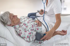 体重突然下降15斤，不放心去医院一查竟然是肠癌，这是为什么？图片