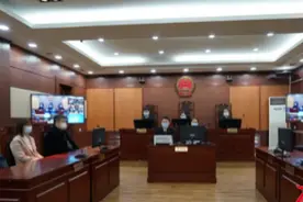 哈尔滨男子驾摩托车与的哥街头争吵突发心脏病身亡，法院判了图片