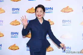 99岁倪萍姥姥：自己不倒，啥都能过去，自己倒了，谁也扶不起你图片