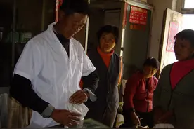 个体诊所经营现状调查：均开业10年以上，近8成无医保图片