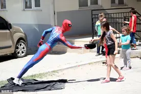 蜘蛛侠版不倒翁亮相，惊艳众人？网友：不如我们的“杨贵妃”图片