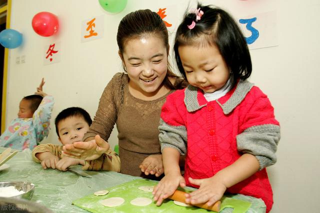 小孩吃燕窝会导致性早熟吗 2026年小孩子吃燕窝会不会引起早熟