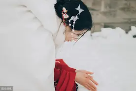 小说：狠心丈夫逼妻子把眼睛给小妾，妻子瞎了，丈夫却骂她恶心图片
