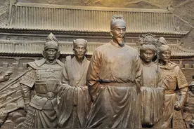 大明金融困局，朱元璋：工资很高了！官吏：你发的是钱吗？是纸图片