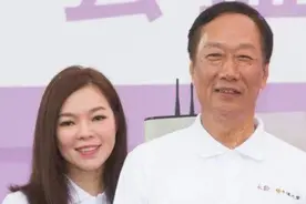 郭台铭的二婚娇妻：打败林志玲成功上位，与大24岁老公爱得甜蜜图片