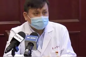 张文宏的大实话：女朋友和老婆的区别，就差一个结果。图片