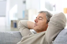 糖尿病患者每天什么时间睡觉，什么时间起床合适图片