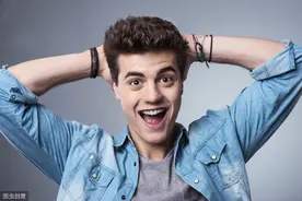 郑州一女子年过三十，担心被催婚，她说：现在最怕回家过年图片