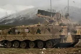 红箭-10高原击毁直升机靶标画面曝光！不仅反坦克还能打武直图片