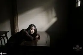 小说：和朋友玩密室逃脱，其中有一扇门打不开，使劲一推发现是尸体图片