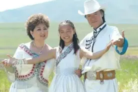 吉祥三宝再也回不去了！父亲逝世，母亲隐退，“女儿”怎么样了？图片