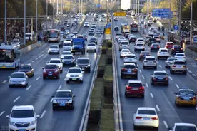 “我能把车过户到丈母娘名下吗？能否转给未成年子女？ ”北京摇号新政分类解答图片